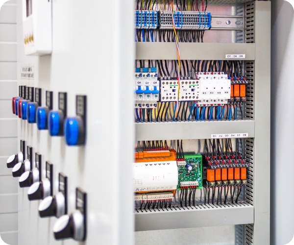 Contrôle électrique des installations